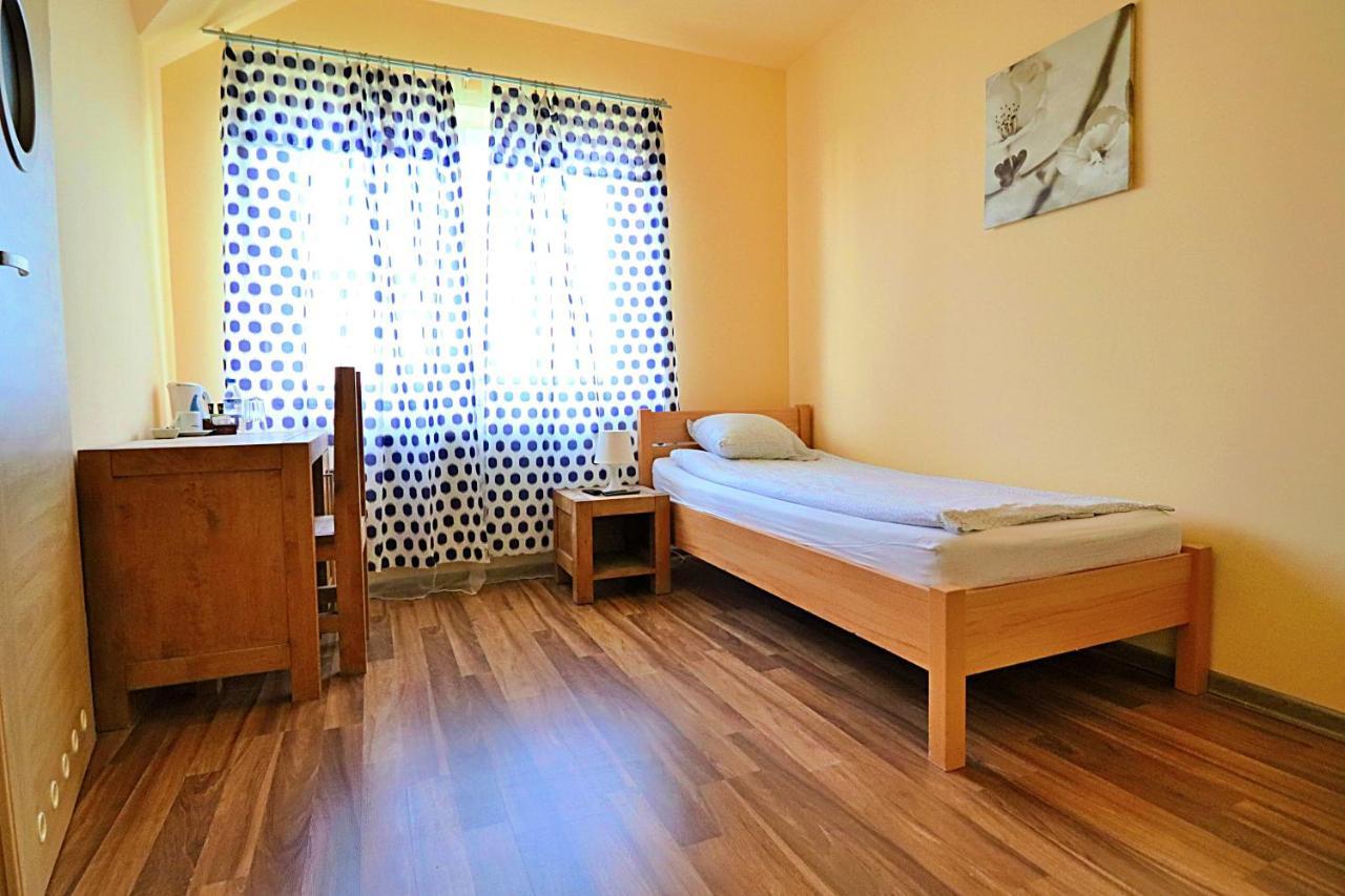 Bedrooms 3 Maja 15A Łódź Exterior foto